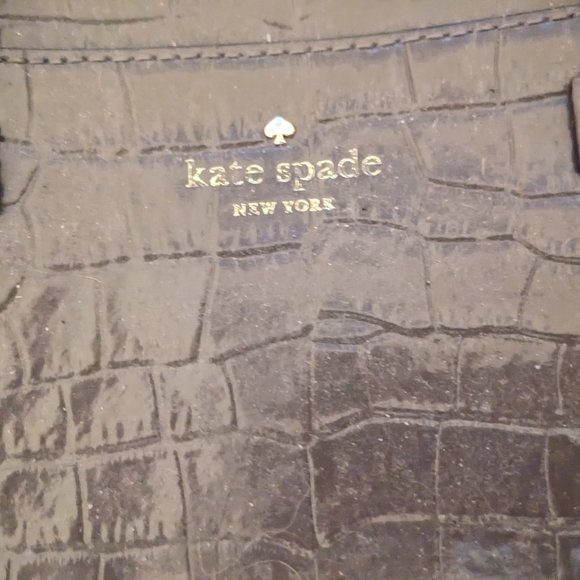 Kate Spade - Medium Grey Croc Embossed Leather Satchel w/ Gold Hardware - Picture 5 of 7